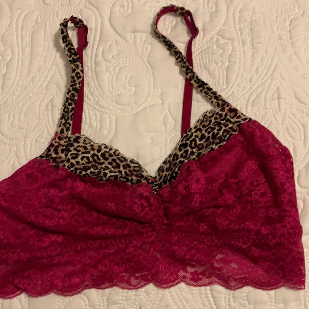 Victoria’s Secret Lace bralette